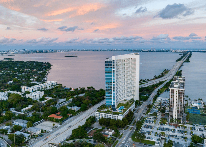 elle residences miami vista 2